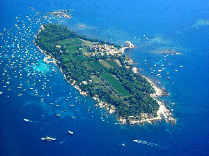 Hire a Yacht  in Cannes