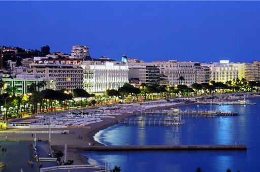 Cannes Yacht Charter